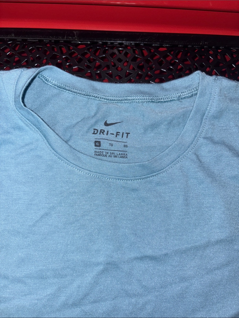 Nike dri fit tank top blue with white frizzles on the side extra large nice - Picture 4 of 11